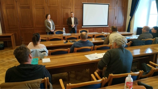 Falu- és tanyagondnok képzés a Vármegyeházán