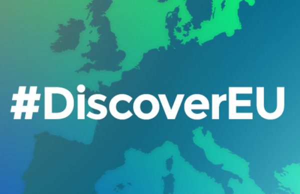 A Bizottság 40 000 ingyenes DiscoverEU bérletet oszt ki fiataloknak