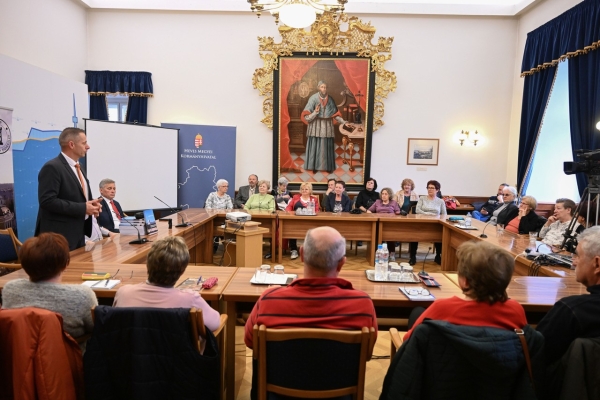 Évnyitó az Egri Szenior Akadémián!