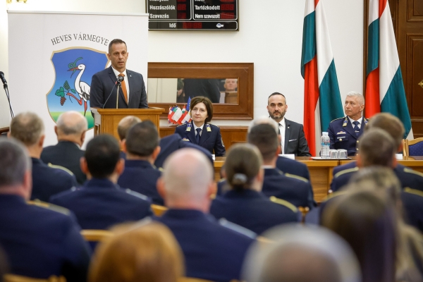 Rendészeti és Közbiztonsági elismerések átadása a Vármegyeházán